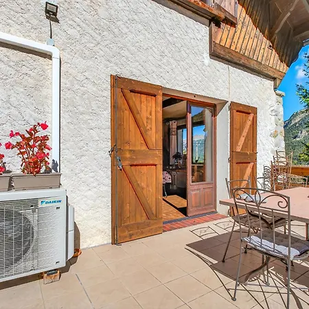 D'hotes Le Montagn'art 4*