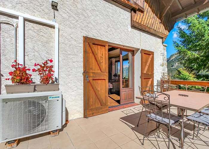 D'hotes Le Montagn'art 4*