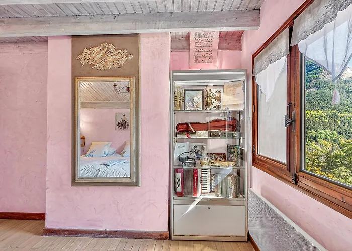 D'hotes Le Montagn'art 4*